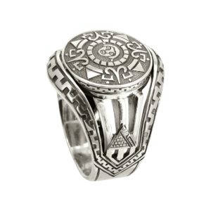 серебряное кольцо с амулетом ацтеков