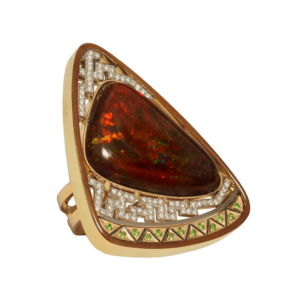 золотое кольцо с эфиопским шоколадным опалом
