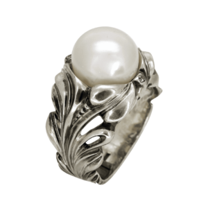 кольцо из серебра с жемчугом