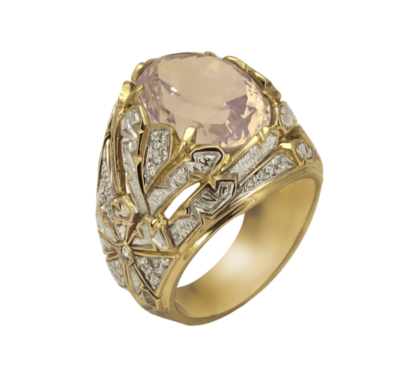 золотое кольцо с лавандовым аметистом